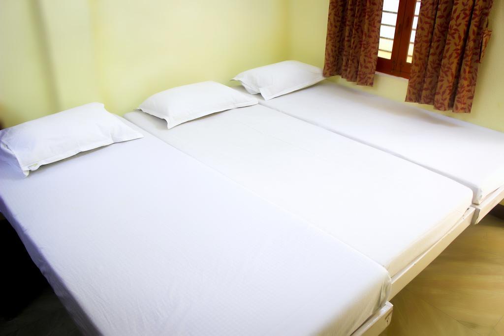 Pms Guest House Puducherry Exterior foto